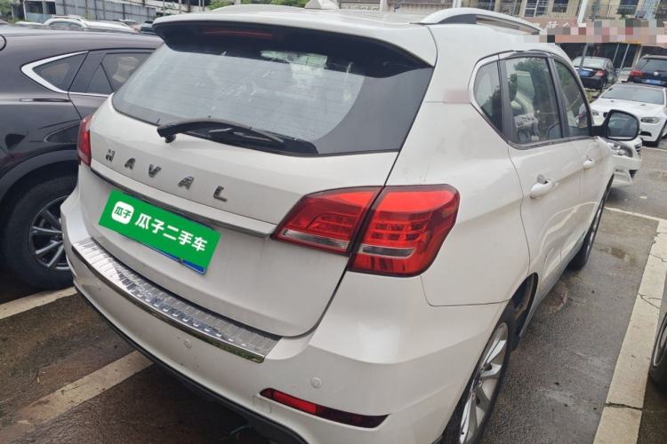 Used Haval H2 2017 Red-Label 1.5T Manual Two-Wheel-Drive Elite Model Rear Right 45 Deg