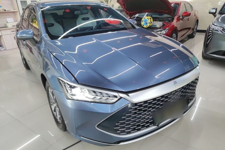 Used BYD Qin PLUS 2024 HONOR Edition DM-i 55KM Leading Model
