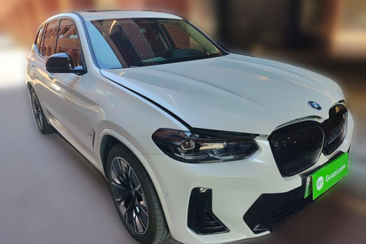 Used BMW iX3 2024 Leading Type Front Right 45 Deg