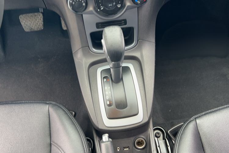 Used Ford Fiesta 2013 Hatchback 1.5L Automatic Prestige Model