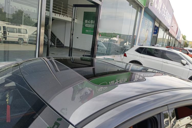 Used CHANGAN UNI-V iDD 2023 Zhidian iDD 1.5T 113km Smart & Fun Version (Rapid Edition) Roof