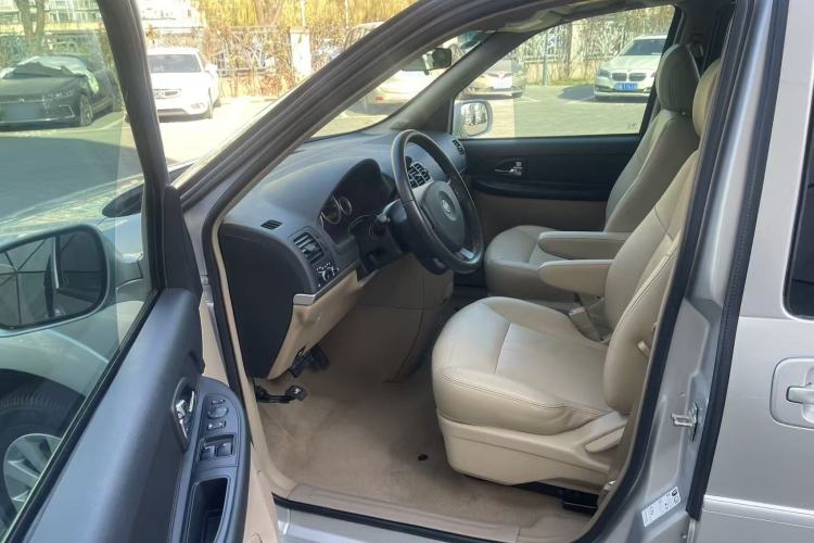 Used Buick GL8 2014 2.4L Executive Edition
