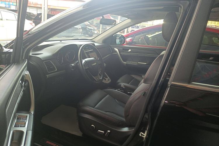 Used Haval H6 2015 Sport Edition 1.5T Automatic Two-Wheel Drive Luxury Model