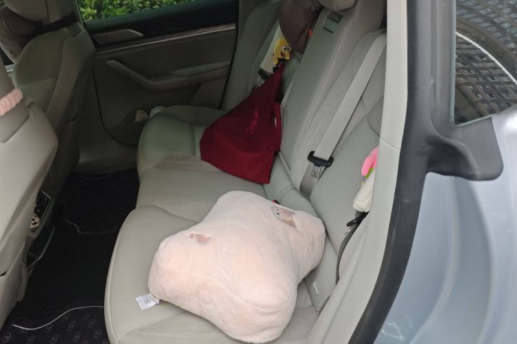 Used NETA S 2022 Extended-Range Version 1160 km Rear-Drive Big Edition
