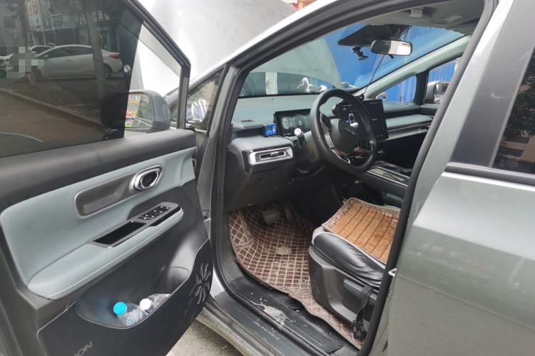Used AION Y 2023 Plus 510 Enjoy Edition
