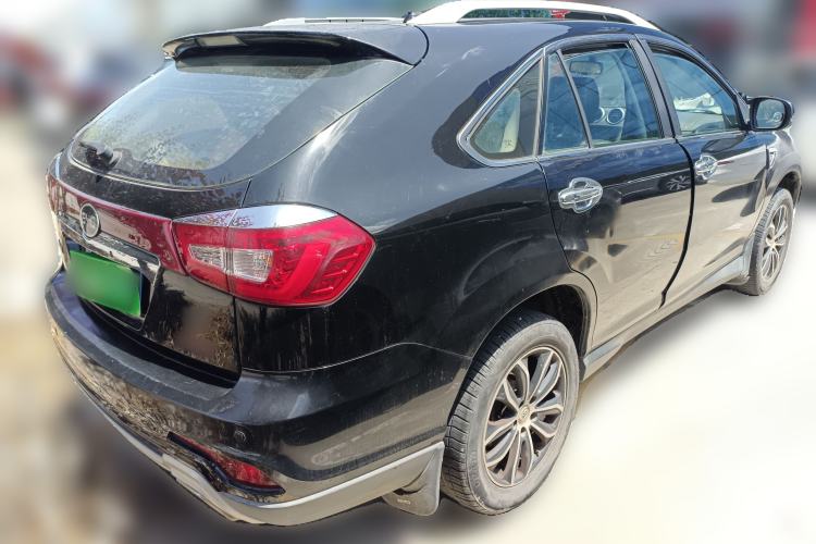 Used BYD S7 2015 2.0T Automatic Prestige Model