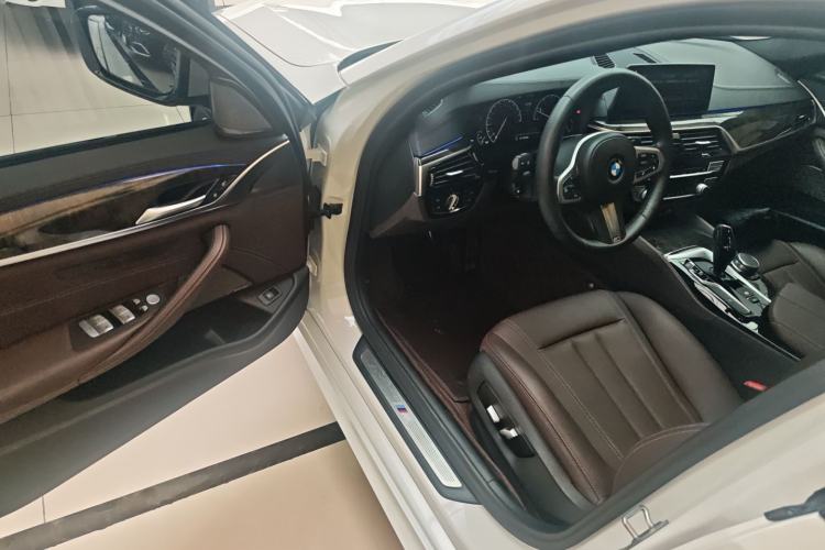 Used BMW 5 Series 2019 525Li M Sport Package

