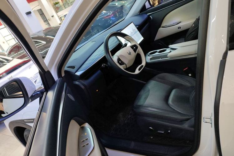 Used ARCFOX Alpha T5 2025 520 PRO
