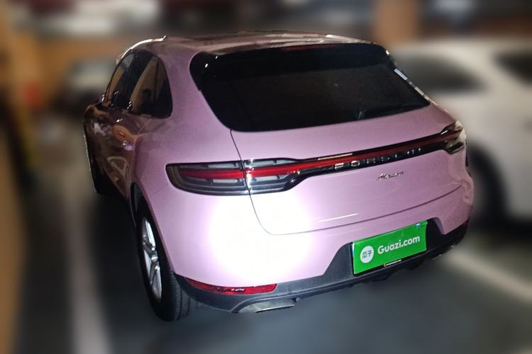 Used Porsche Macan 2020 Macan 2.0T Rear Left 45 Deg