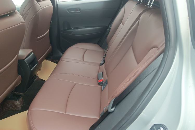 Used Toyota FRONTLANDER 2024 2.0L CVT Leading Edition
