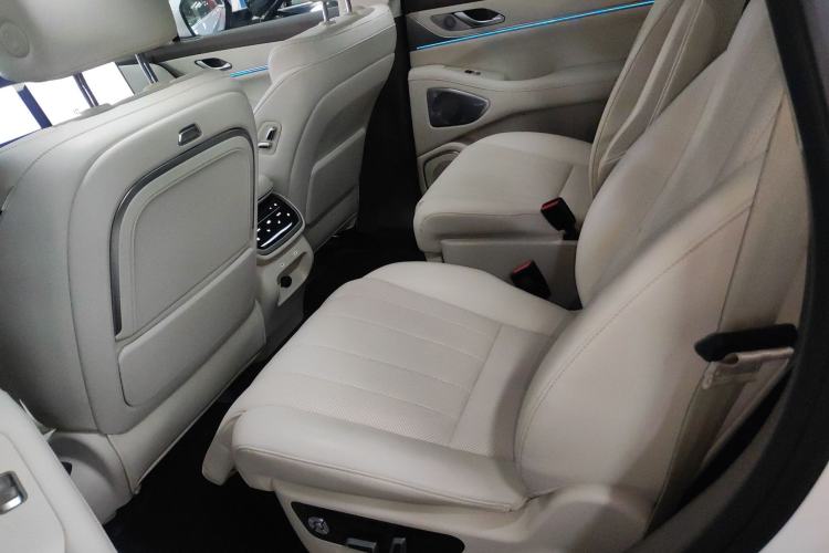 Used Wey Lanshan 2025 Four-Wheel Drive Max