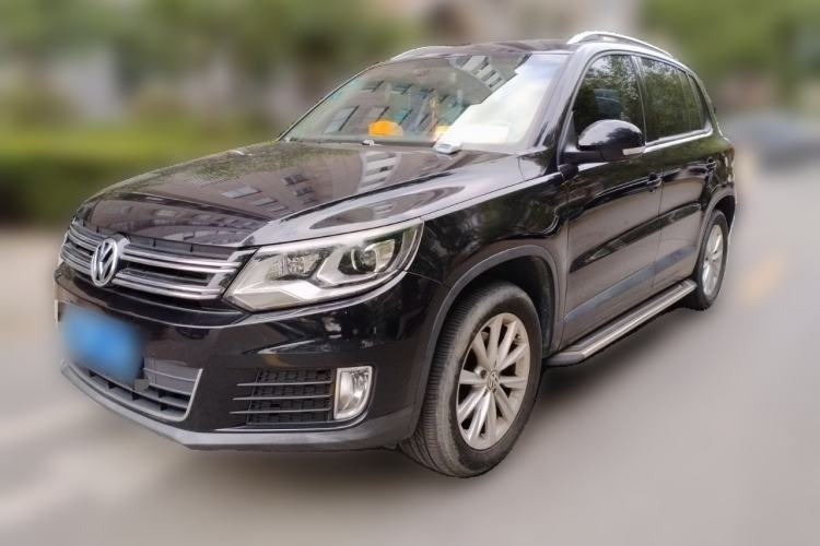 Used Volkswagen Tiguan L 2015 1.8TSI Manual Two-Wheel-Drive Limited Edition