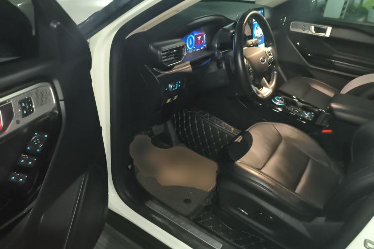 Used Ford Explorer 2020 EcoBoost 285 4x4 Titanium Edition 7-Seater