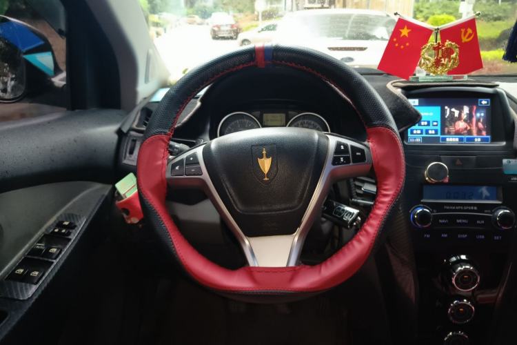 Used Jinbei Zhishang S30 2014 1.5L Manual Elite Model Steering Wheel