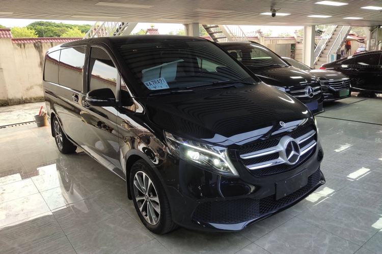 Used Mercedes-Benz V-Class 2022 V 260 Avantgarde Edition