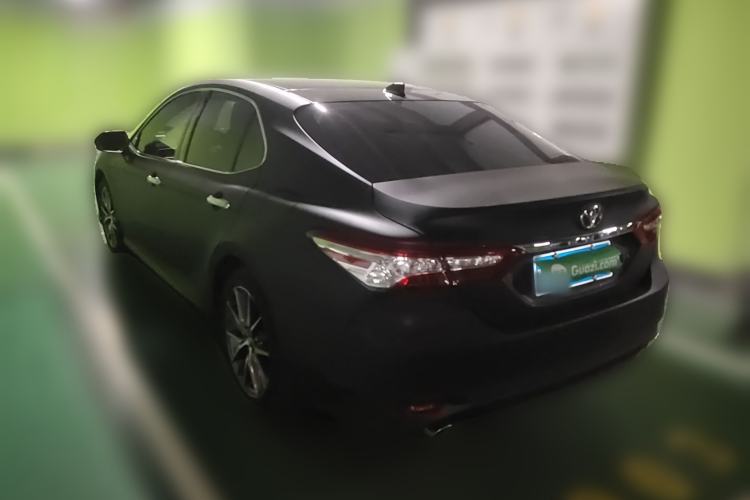 Used Toyota Camry 2021 2.5G Luxury Edition
