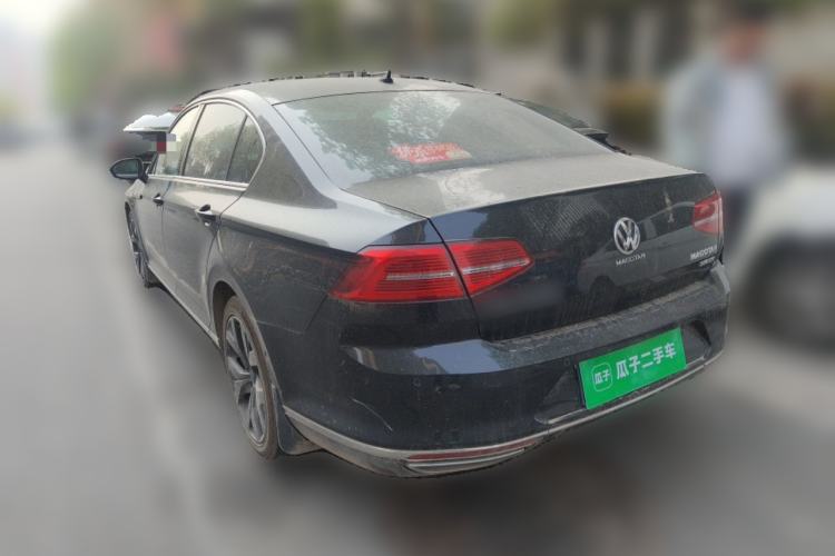 Used Volkswagen Magotan 2018 330TSI DSG Luxury Model Rear Left 45 Deg