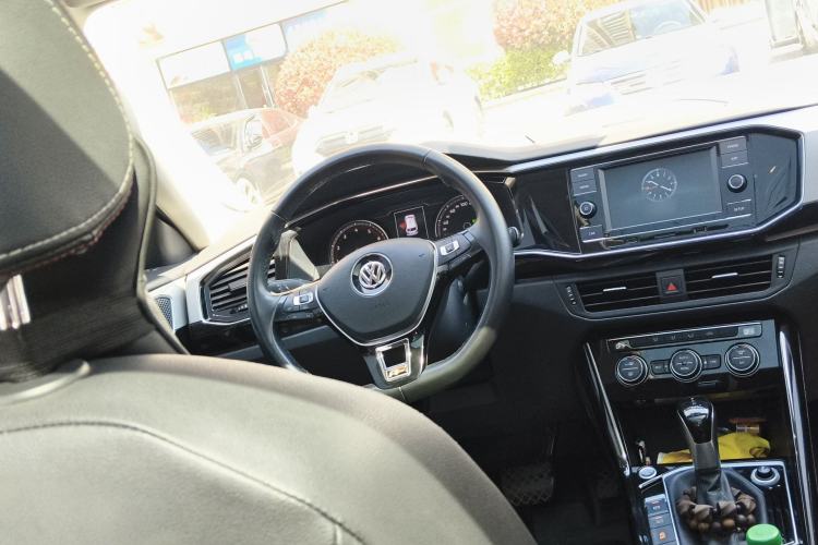 Used Volkswagen Tayron 2019 330TSI Two-Wheel Drive Luxury Model China VI Standard
