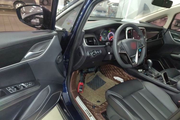 Used BYD Song MAX 2018 1.5T Automatic Smart Connect Elite Model with 6 Seats
