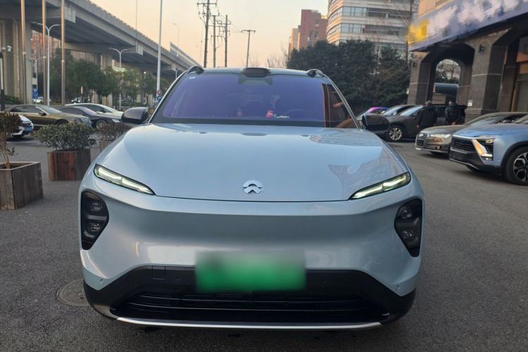 Used Nio ES7 2022 75 kWh Exterior 1