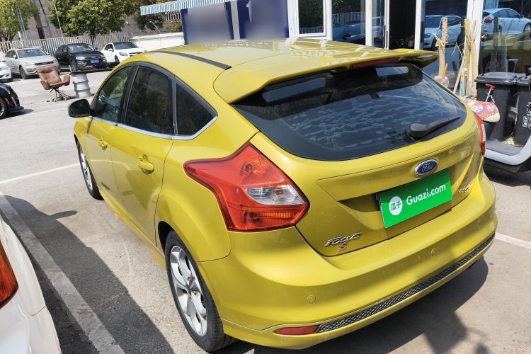 Used Ford Focus 2012 Hatchback 2.0L Manual Luxury Sport Model
