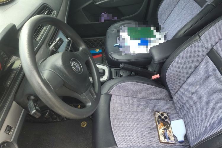 Used Volkswagen Lavida 2013 Revised Classic 1.6L Automatic Fashion Edition