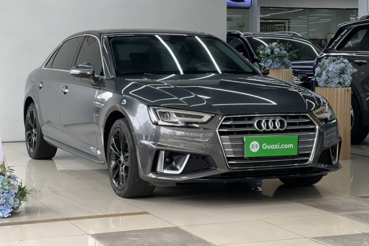 Used Audi A4L 2019 40 TFSI Fashion Edition China VI Emission Standard Exterior 2