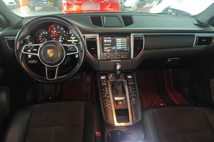 Used Porsche Macan 2014 Macan 2.0T Center Console