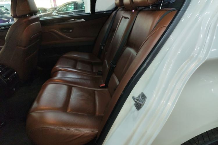 Used BMW 5 Series 2015 535Li Leading Model Left Rear Seat