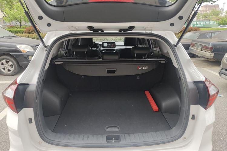 Used Hyundai Tucson 2019 280TGDi Dual-Clutch Two-Wheel Drive Smart Connect Version China VI
