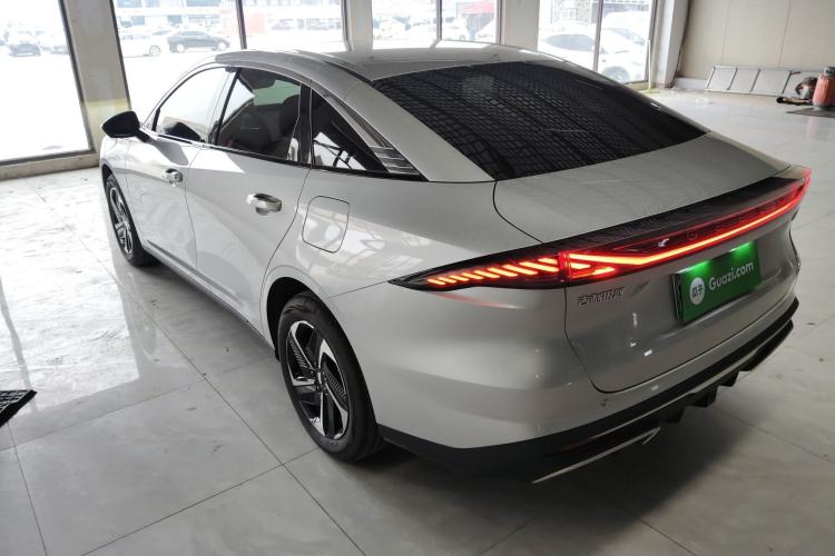 Used Geely Galaxy L6 2025 EM-i 140km Starship Edition
