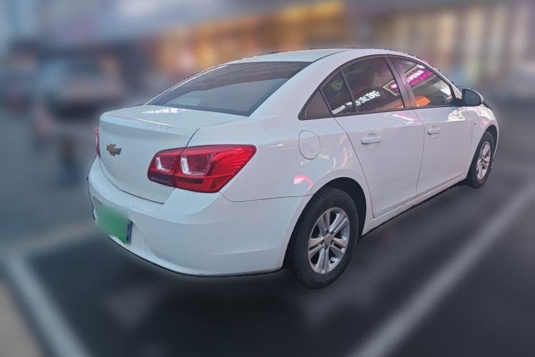 Used Chevrolet Cruze 2015 1.5L Classic SL MT Rear Right 45 Deg