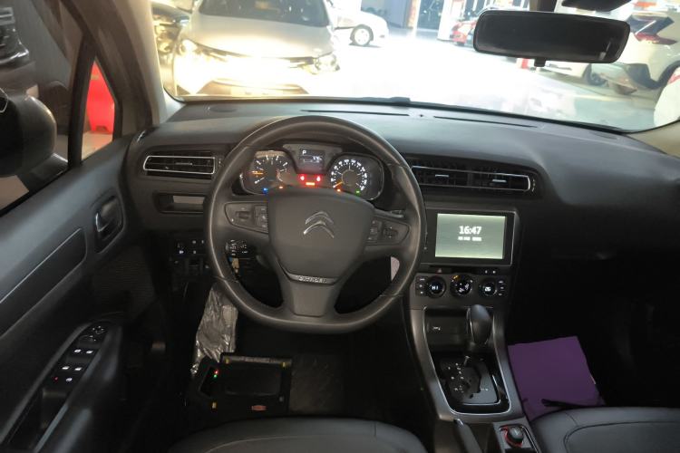 Used Citroen C4 Sega 2016 1.2THP Automatic Luxury Model Steering Wheel