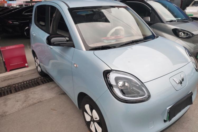 Used Wuling Hongguang MINIEV 2025 Four-Door Version Advanced Edition Front Right 45 Deg