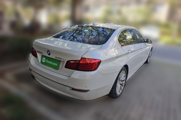 Used BMW 5 Series 2014 525Li Luxury Design Package