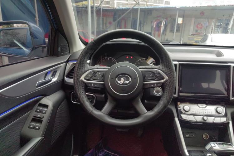 Used Great Wall Poer 2021 2.0T Commercial Version Automatic Diesel Two-Wheel Drive Navigation Type Long Bed – GW4D20M Steering Wheel