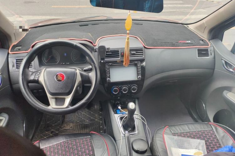 Used FORTHING Joyear X5 2013 1.6L Manual Luxury Model China IV Standard