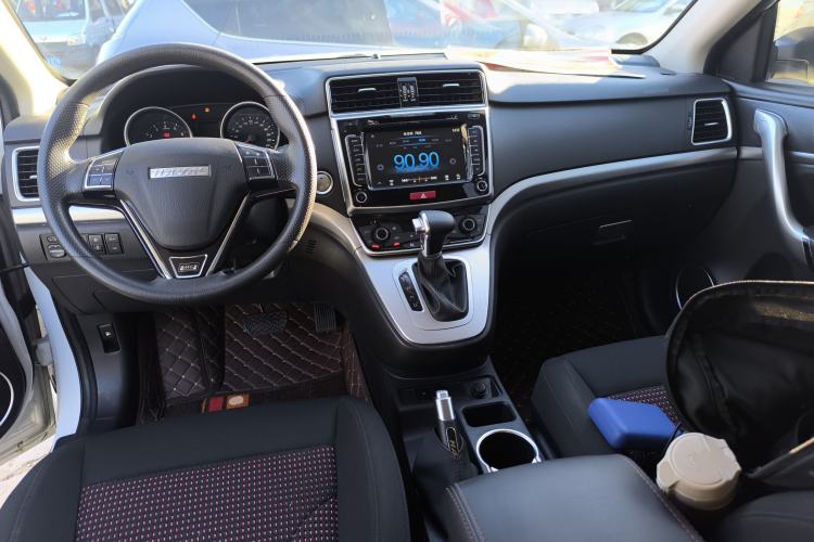 Used Haval M6 2018 Revised Version 1.5T DCT Two-Wheel Drive Urban Style