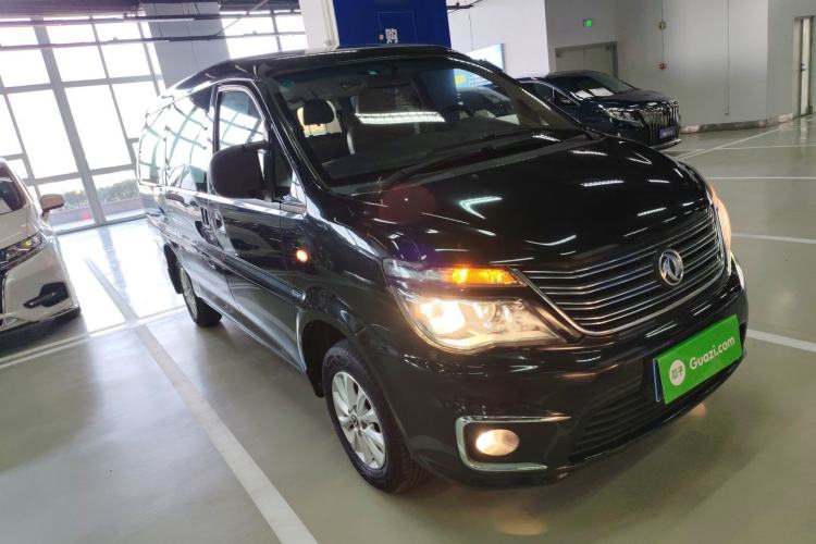 Used FORTHING Lingzhi 2018 M5L 1.6L 7-Seater Luxury Model