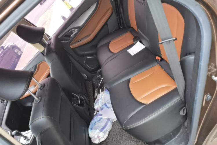 Used Baojun 560 2016 1.8L iAMT Elite Edition