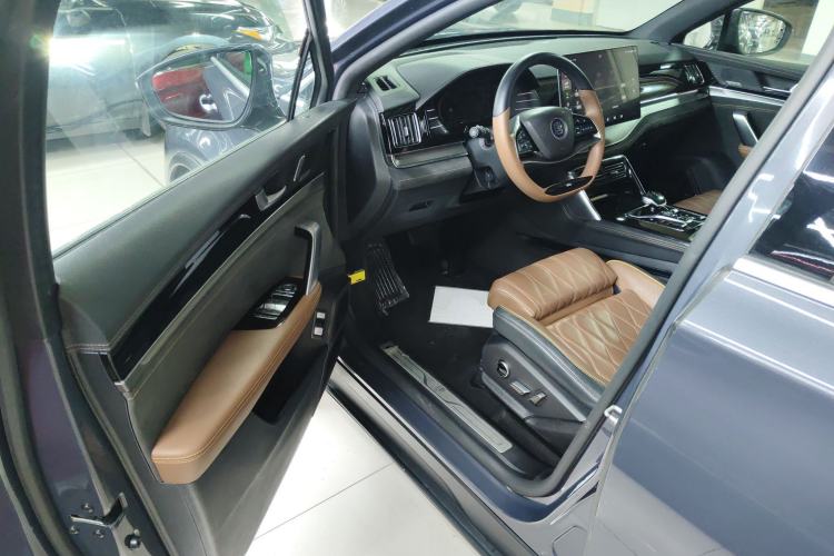 Used BYD Tang New Energy 2021 DM 2.0T Four-Wheel Drive High-Performance Flagship Model