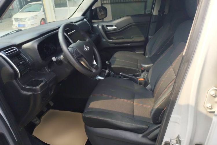Used CHANGAN OSHAN X70A 2018 1.5L Manual Standard Edition
