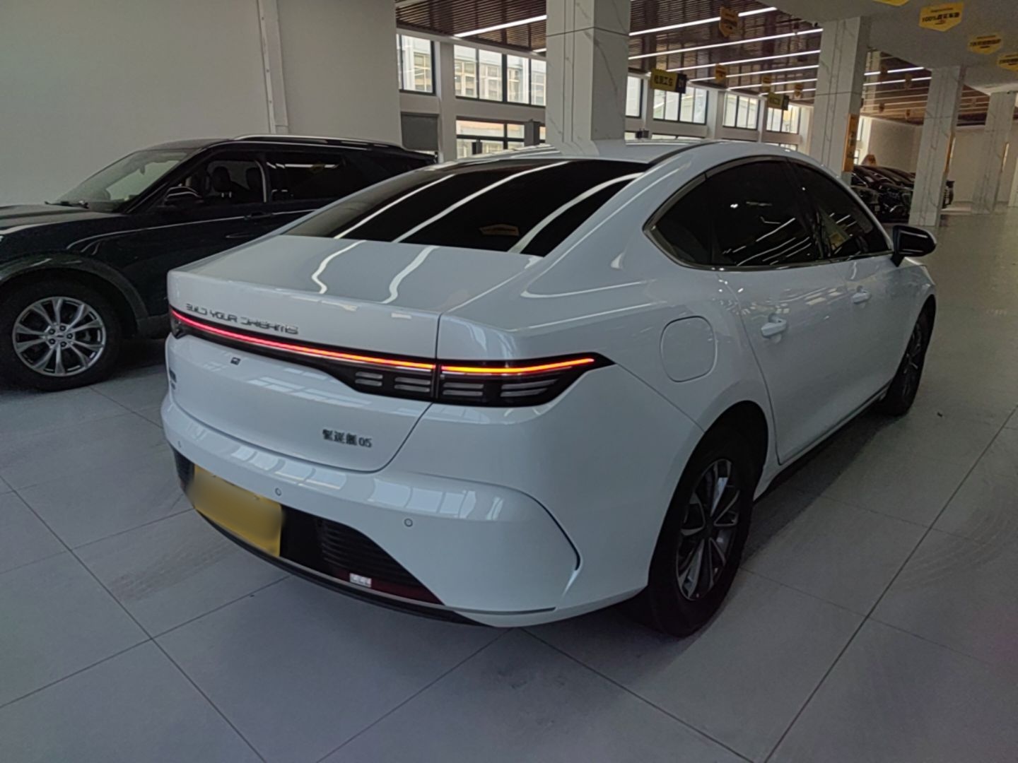 BYD Destroyer 05 2024 HONOR Edition DM-i 55KM Luxury Model — снимка 6