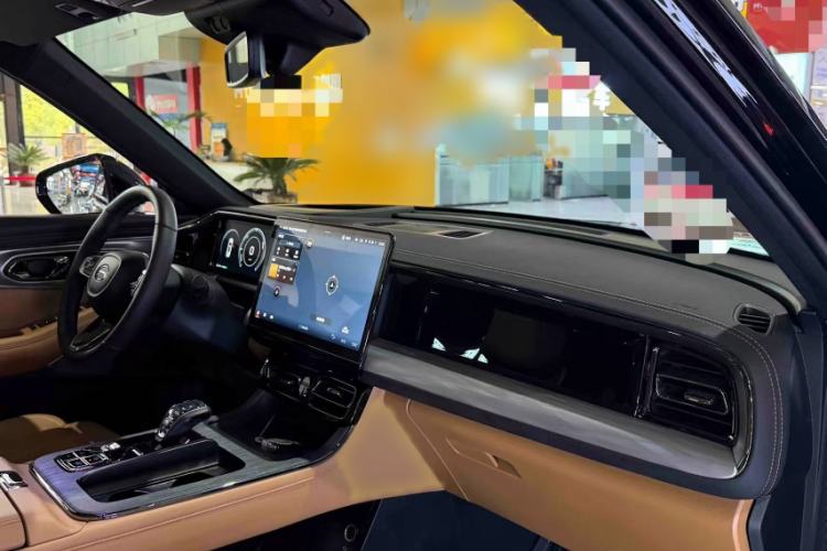 Used GAC Trumpchi ES9 2024 PHEV with 143 km Max