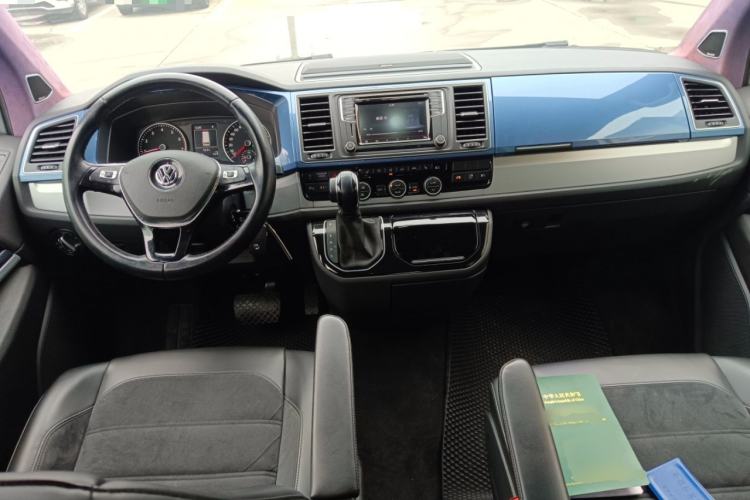 Used Volkswagen Multivan 2016 2.0 TSI Two-Wheel-Drive 66th Anniversary Edition
