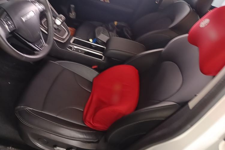 Used Haval M6 2021 PLUS 1.5T DCT Prestige Smart Connectivity Model