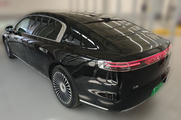 Used Hima S800 2025 Model, Range-Extended Starlight Premium Edition, 5 Seats Rear Left 45 Deg