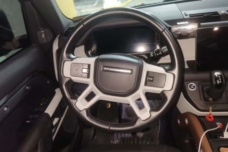 Used Land Rover Defender 2022 110 P400 X-DYNAMIC HSE
