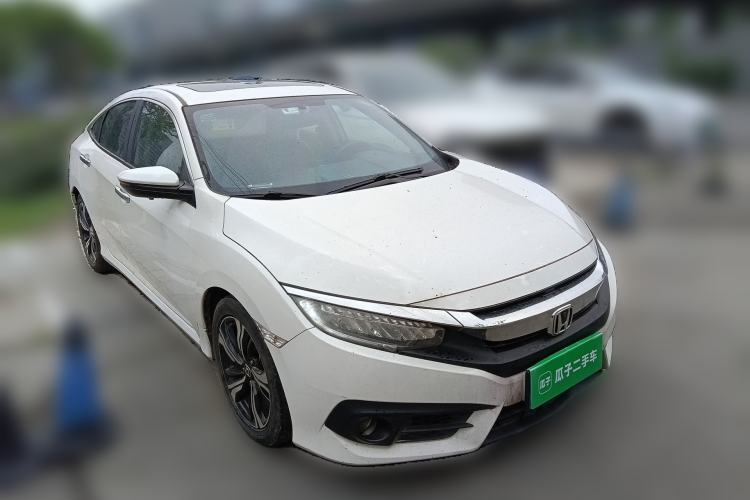 Used Honda Civic 2016 220TURBO CVT Prestige Edition
