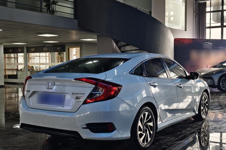 Used Honda Civic 2016 220TURBO CVT Luxury Edition